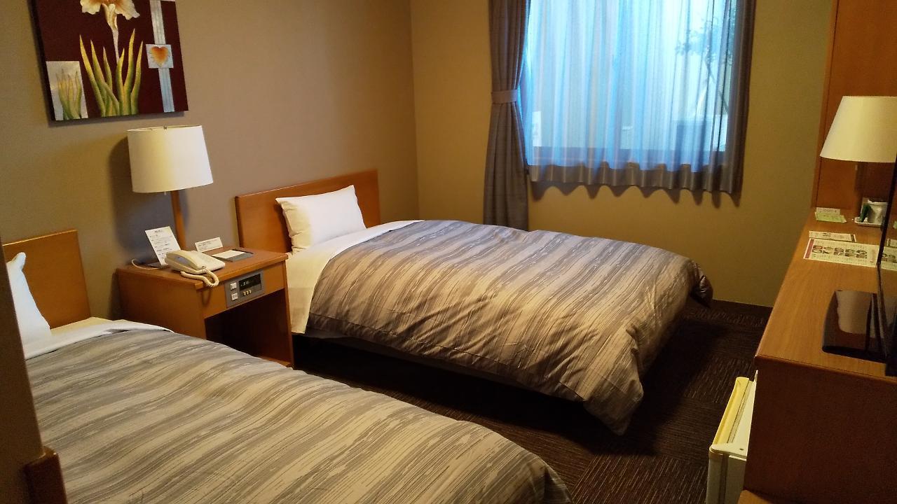 Hotel Route-Inn Court Azumino Toyoshina Ekiminami Eksteriør billede