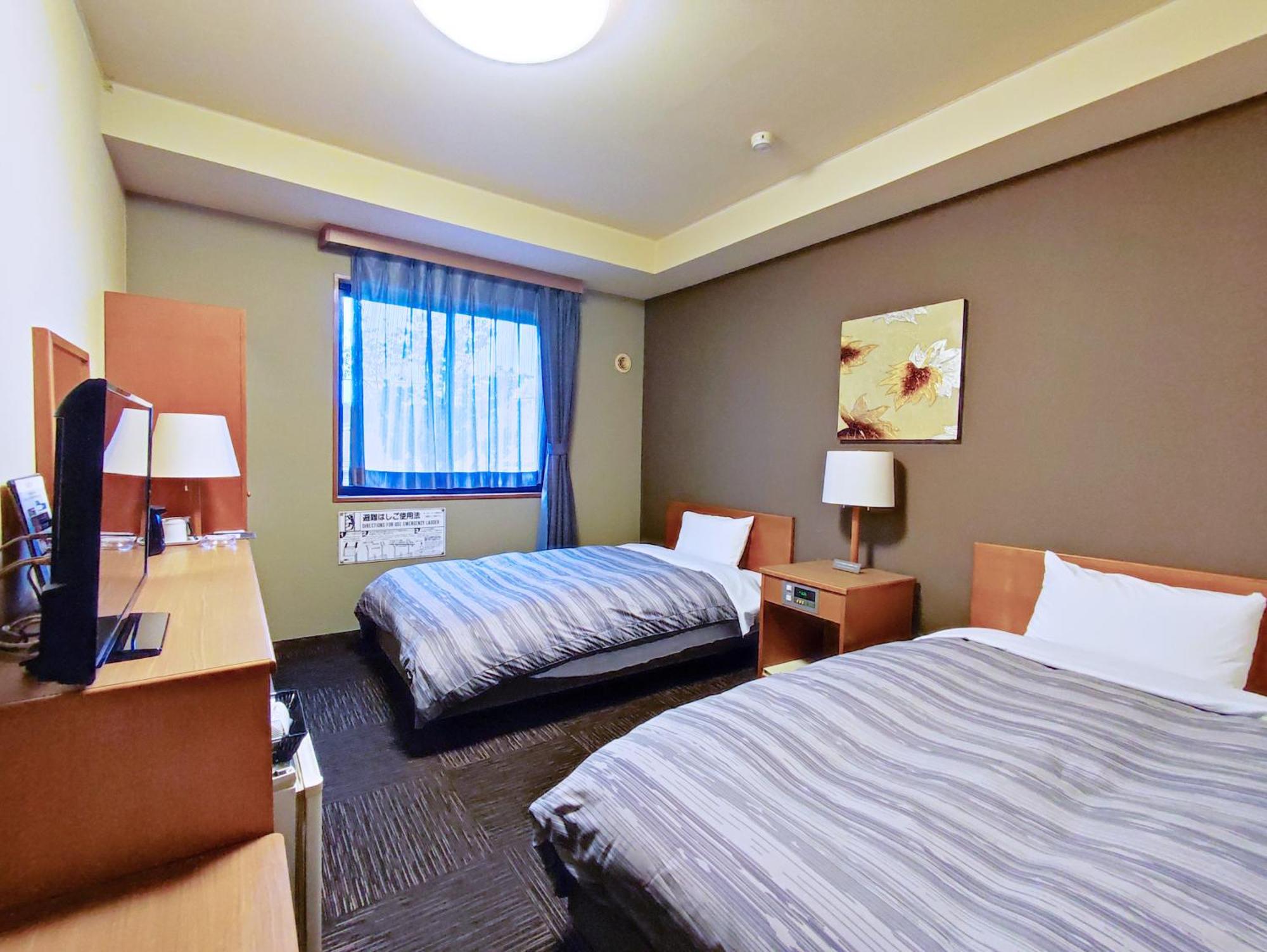Hotel Route-Inn Court Azumino Toyoshina Ekiminami Eksteriør billede